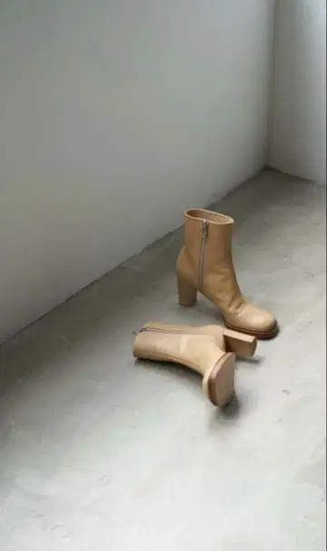 CLANE 엣지 라운드 숏 부츠