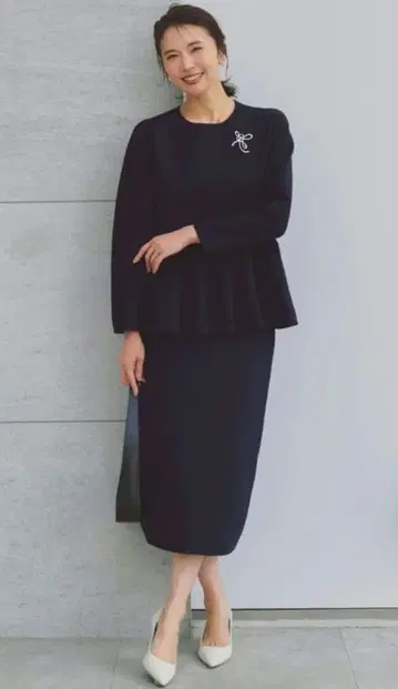 미사용 새상품 Onward UNFILO 여성용 셋업 네이비 M