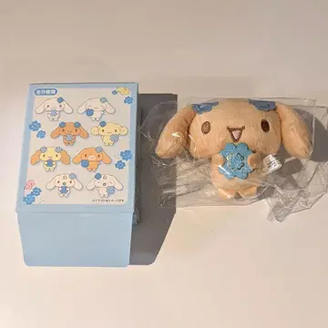 시나몬 시크릿 마스코트 브로치 스카이블루 클로버