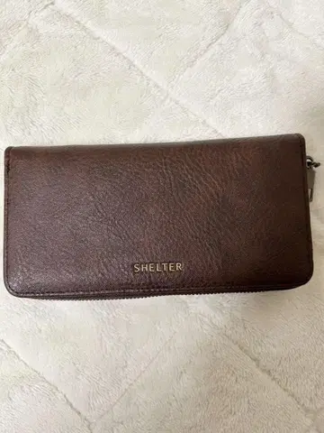 새상품 SHELTER 브라운 장지갑