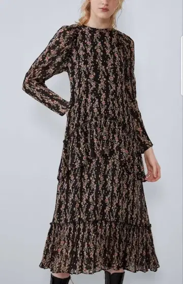 ZARA 플라워 무늬 플리츠 원피스