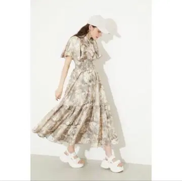 rienda 리엔다 플레어SLV 페인트 플라워 원피스 롱 기장 새상품급