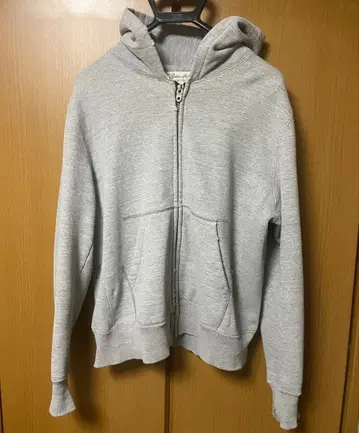 레미 리프 데미지 가공 지퍼 후드티