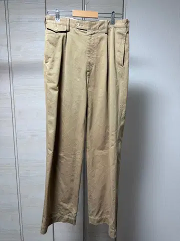 AURALEE 치노 팬츠