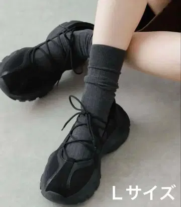 SENSE OF PLACE 레이스업 발레 스니커즈