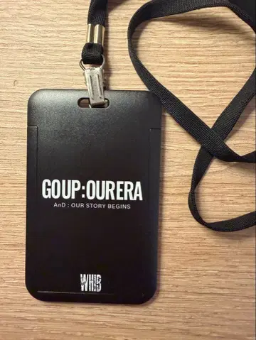 WHIB 서울 콘 VIP 특전 트레이딩 카드 케이스