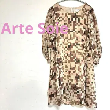 알테소와 Arte Soie 픽셀 패턴 칠부 소매 튜닉