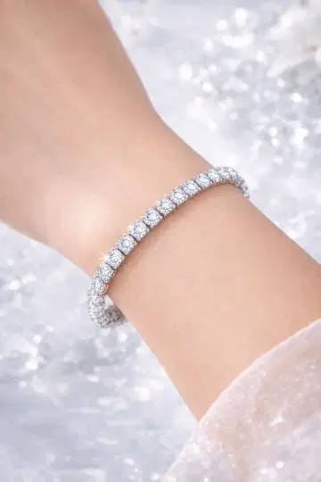 엘레강트한 다이아몬드풍 팔찌