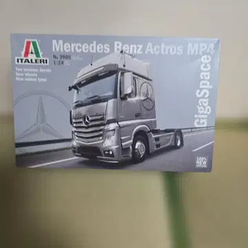Mercedes Benz Actros MP4 GigaSpace