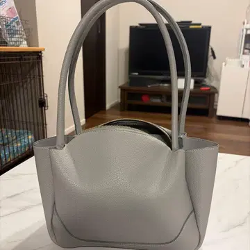 질 바이 질스튜어트 와이드 토트백 블루 그레이