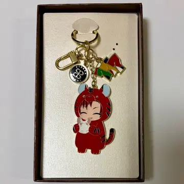 도쿄 디반커 동디바 백참 호시쿠이 타이거