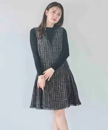 Noela 트위드 미디 점프스커트