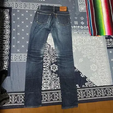 Hysterics 다크 블루 슬림핏 데님