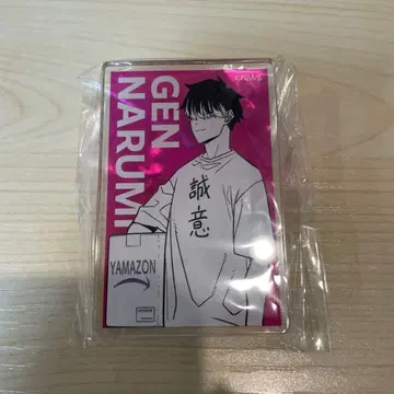 괴수 8호전 나루미 겐 아크릴 배지 성의 T셔츠