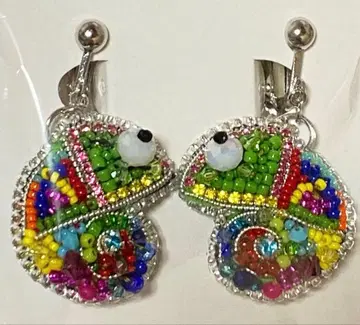 반짝반짝 카멜레온 귀찌 미사용 새상품 비쥬