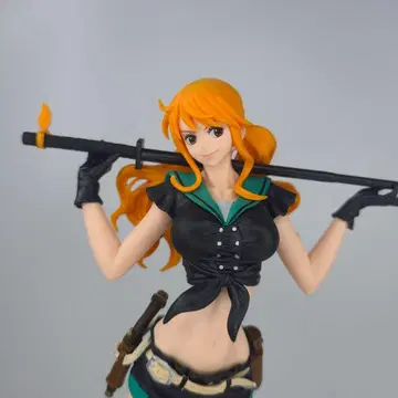 원피스 FLAG DIAMOND SHIP 나미 피규어