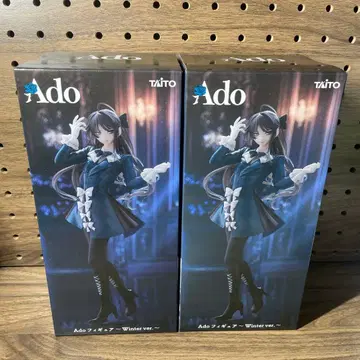 [ 미개봉 ] Ado 피규어 Winter ver. 라운드 원 한정판 2개