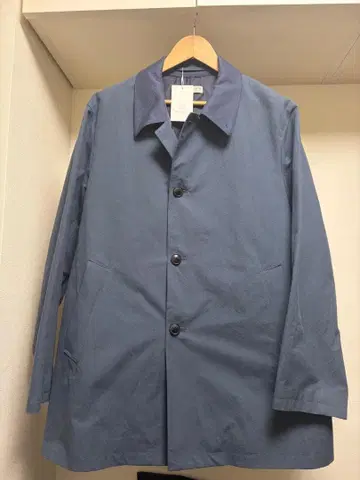 사이즈 XL 미사용 새상품 BEAUTY&YOUTH 스프링 코트 블루