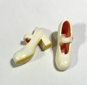 momoko ruruko 리카짱 브라이스 제니 유노라 신발 새상품 화이트