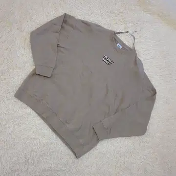 루니툰즈 맨투맨 트레이닝복 뒷면 프린트 M 그레이지