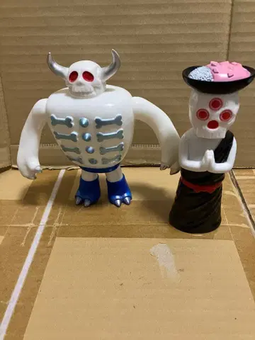 인디 소프트 비닐 컬트 토이즈 닥터 롤 2호 카레맨