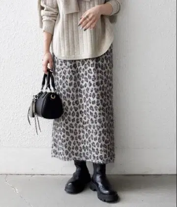 SHIPS any 레오파드 자카드 I라인 이지 스커트