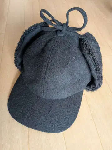 OVERRIDE 울 캡 블랙