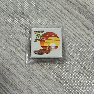 [ 미개봉 ] Official Hige Dandism 핀 배지 B상