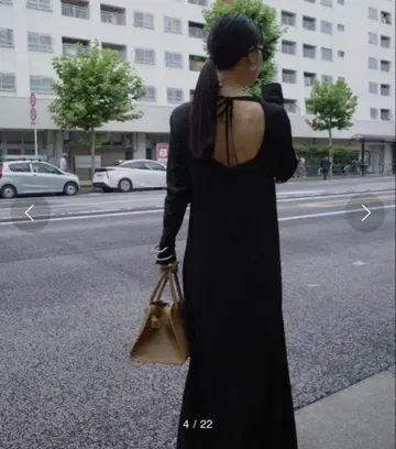 Ameri UNWIND CUT SEW DRESS 블랙