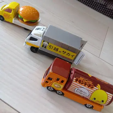 토미카 미니카 세트 치킨라면, 히코시노 사카이, 토미카 버거