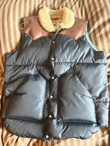 록키 마운틴 다운 베스트 네이비 40 사이즈