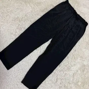 ARMANI EXCHANGE 테이퍼드 블랙 L 캐주얼 돌려입기