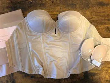 브라이달리움 뮤 브라이덜 이너 뷔스티에 E65