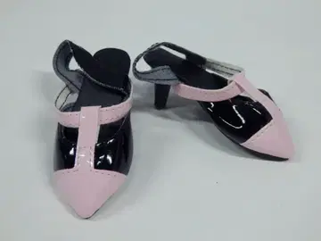 보크스 SD 사이즈 에나멜 샌들 블랙 x 핑크
