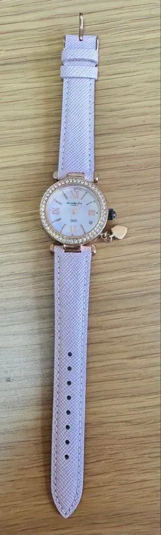 스톤 부착 손목시계