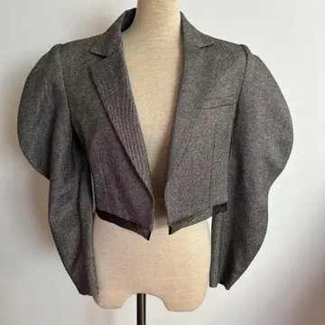 시뉴 Cygne 커브 슬리브 자켓 사이즈 0