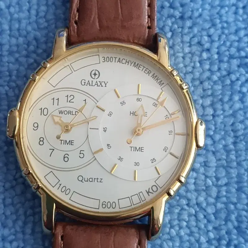 307) Orient Galaxy 듀얼타임 남성용 시계 팝니다.