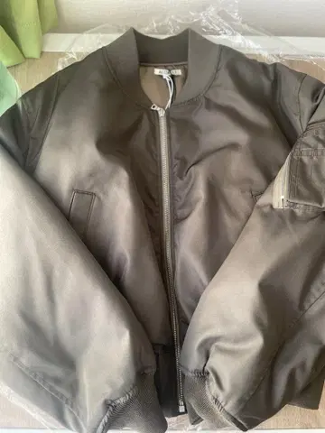 26SS AURALEE FRIGHT BLOUSON SIZE3