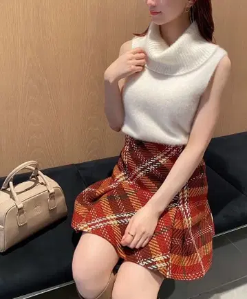 snidel 폭스 알파카 슬리브리스 터틀 화이트