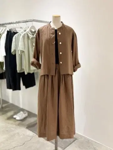 마가렛호웰 LIGHTWEIGHT LINEN 스커트