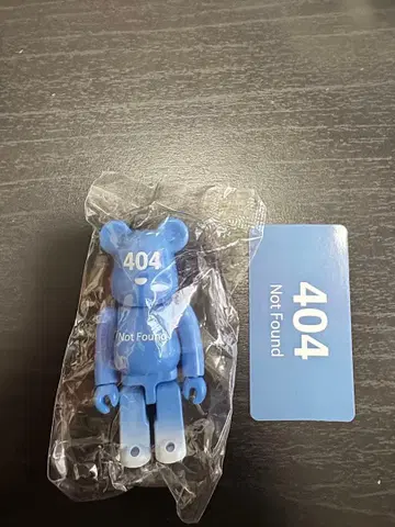 404 Not Found 베어브릭 피규어