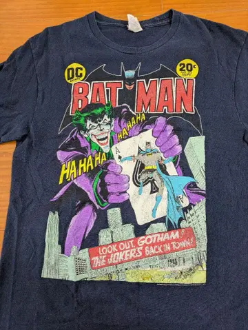 배트맨 조커 T셔츠 M 사이즈