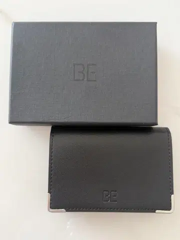 미사용 새상품 BTS BE 카드 지갑 케이스