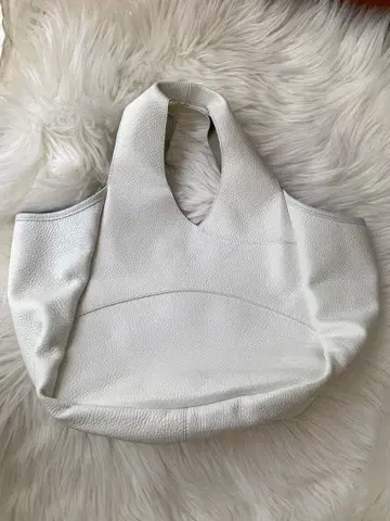 마르코마지 토트백 천연 가죽 화이트 A4 수납 가능