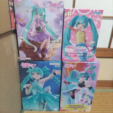 하츠네 미쿠 피규어 4개 세트