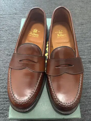 [초레어 새상품] Alden 알든 라베로 코도반 페니 로퍼 6D