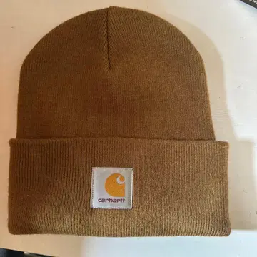 Carhartt 브라운 니트 모자