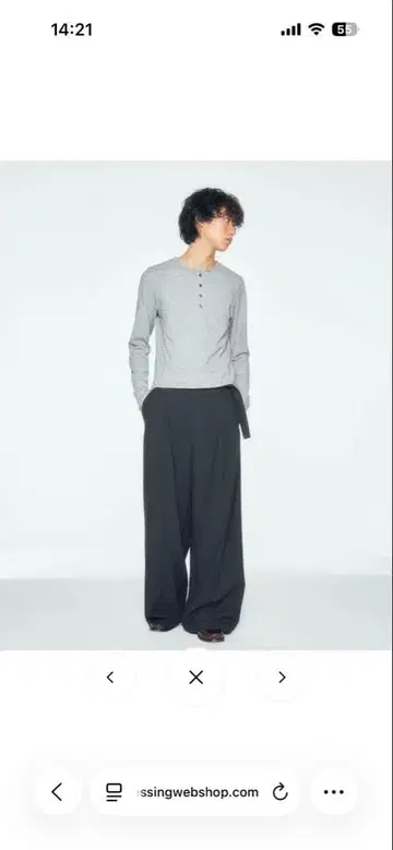 CS 헨리넥 그레이