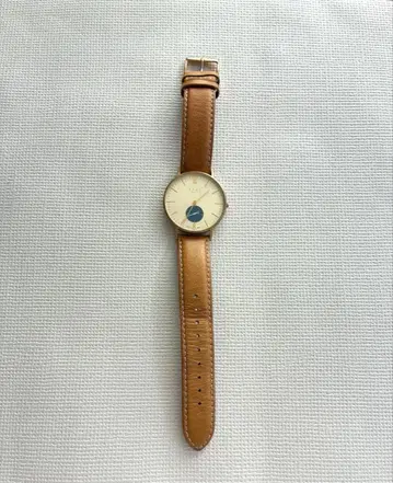 KNOT 아날로그 손목시계 가죽 cs-36