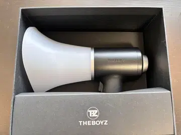 THEBOYZ 공식 응원봉